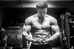 娱乐圈吃瓜健美先生是谁,揭秘健身达人背后的娱乐故事